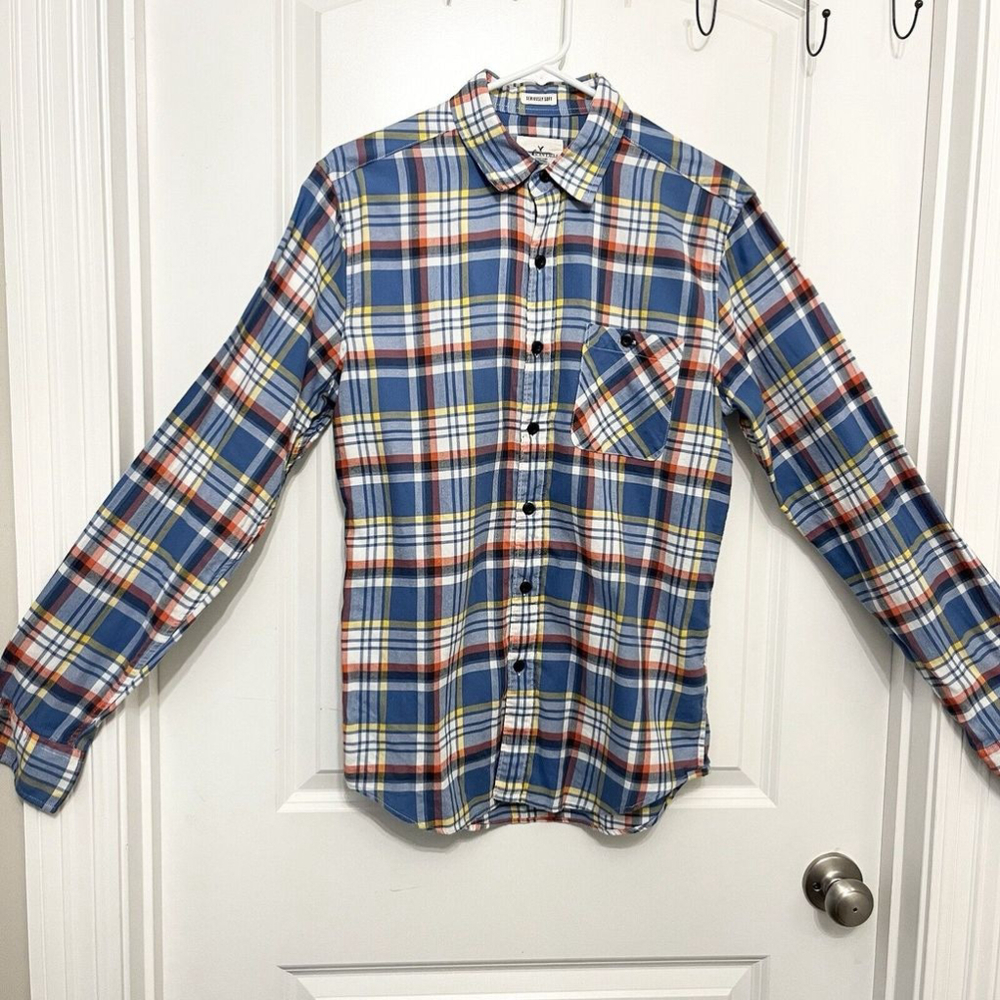 american eagle outfitters Seriously Soft‎ Classic Fit S Plaid Button Down Shirt
